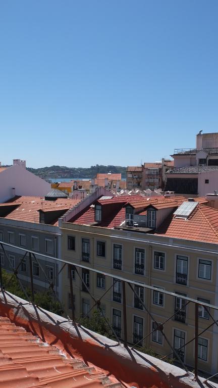 Quiet And Sunny Central Lisbon Apartment Екстер'єр фото